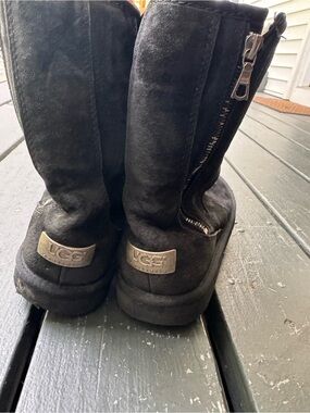 UGG Vintage Mayfaire Sheepskin Black Suede Side-Zip Tall Boots Size 8